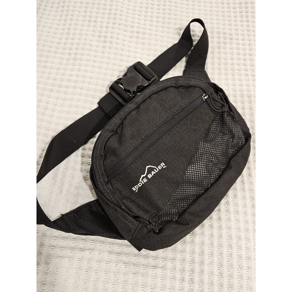 Eddie Bauer Stowaway Belt Bag Sling Bag Fanny Pack Hiking Black LN